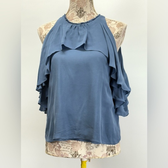 ALICE & OLIVIA Blue Idalla Silk Ruffled cold shoulder Blouse size M - Picture 7 of 15